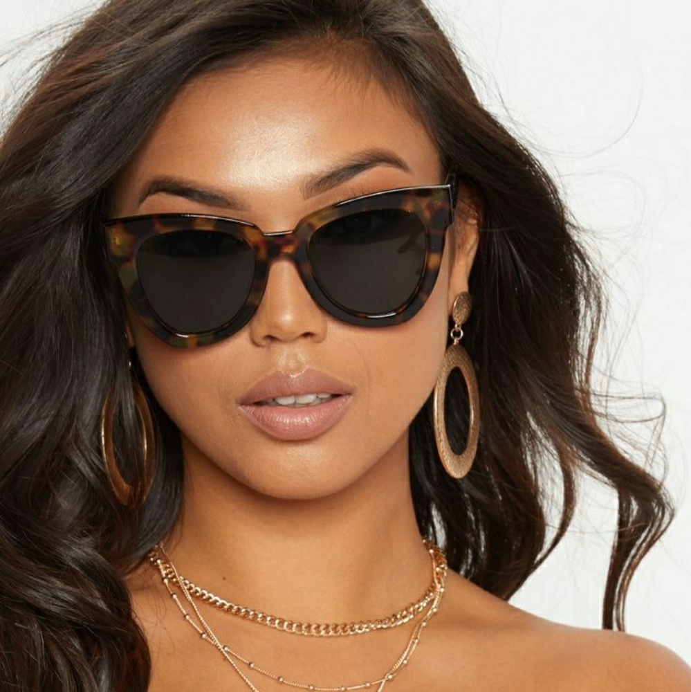 Trend Alert! Tortoiseshell Acetate Sunglasses